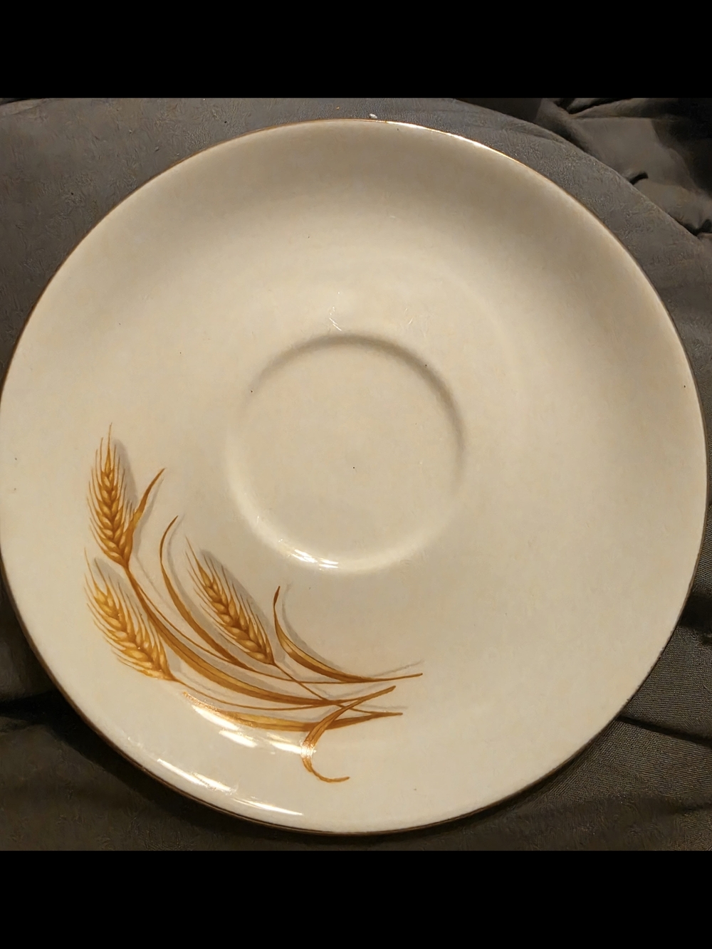 Set Of 2 Vintage Wheat Motif Saucer - White and Gold